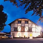 La Ferme Du Soyeuru Hotel