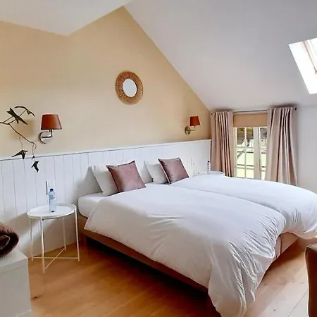 Szálloda La Ferme Du Soyeuru Spa