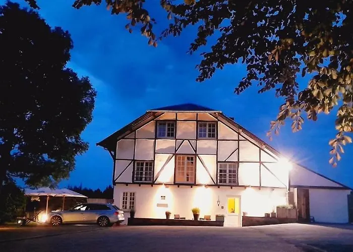 La Ferme Du Soyeuru Hotel