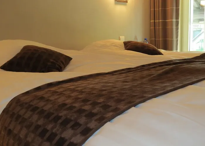 Hotel La Ferme Du Soyeuru 3*